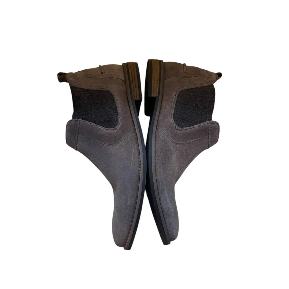 Men`s Suede Chelsea Boots Gray Ankle Hanson Slip on Size 11 by Joseph Abboud‎